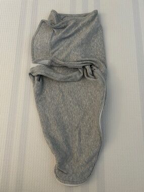 Aden + Anais swaddle